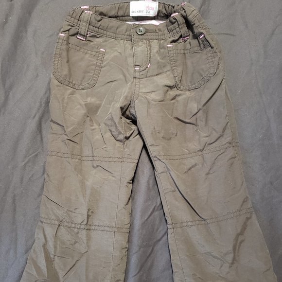 Cargo Pants Fleece Lined Inside Old Navy Brown Base Pink Accents 2T Size - Picture 1 of 4